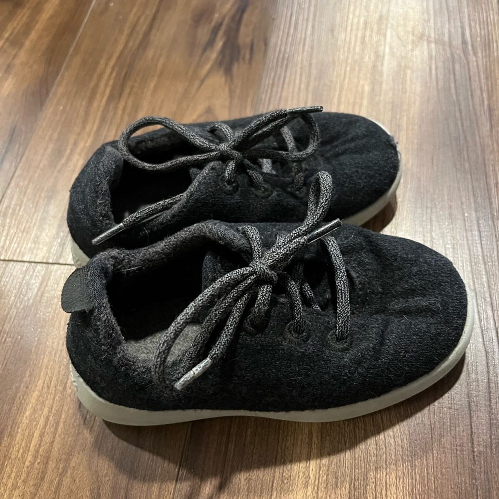 Smallbirds Allbirds Toddler Shoes, Black, Size T9